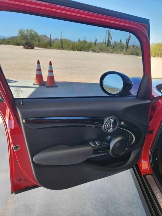 2016 Mini Mini Cooper S 3rd Gen - Image 11 of 16