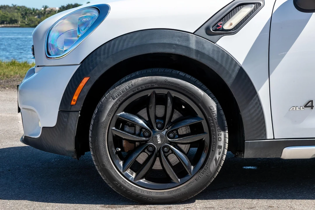 2016 Mini Countryman 1st Gen - Image 26 of 31
