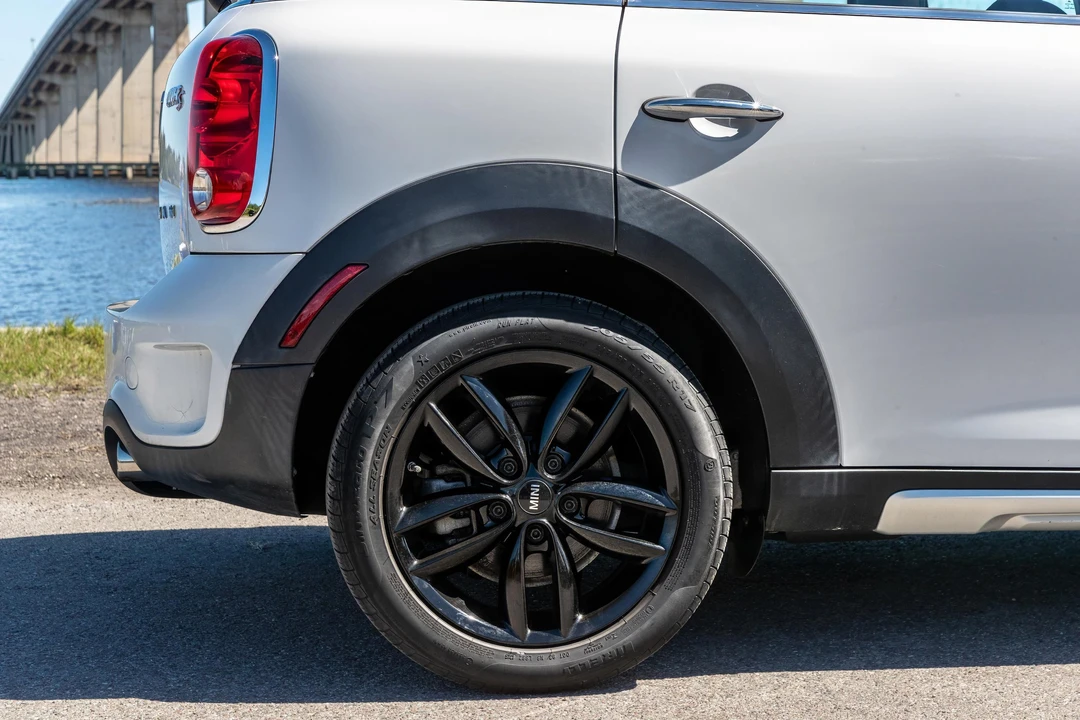 2016 Mini Countryman 1st Gen - Image 28 of 31