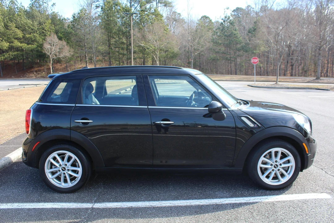 2016 Mini Countryman 1st Gen - Image 3 of 24