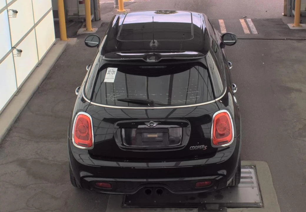 2016 Mini Mini Cooper S 3rd Gen - Image 6 of 18