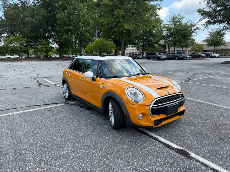 2016 Mini Mini Cooper S 3rd Gen - Image 2 of 10