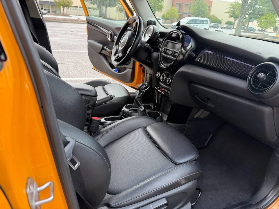 2016 Mini Mini Cooper S 3rd Gen - Image 8 of 10