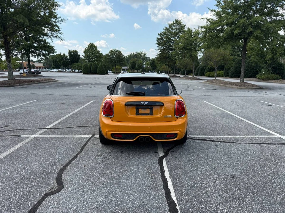 2016 Mini Mini Cooper S 3rd Gen - Image 5 of 10