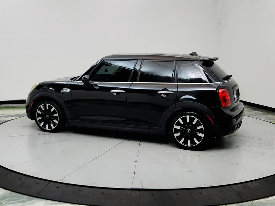 2016 Mini Mini Cooper S 3rd Gen - Image 8 of 31