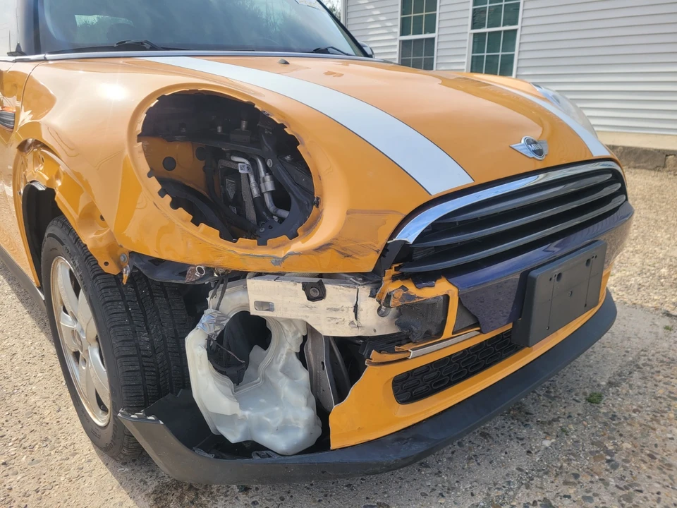 2016 Mini Mini Cooper S 3rd Gen - Image 13 of 21