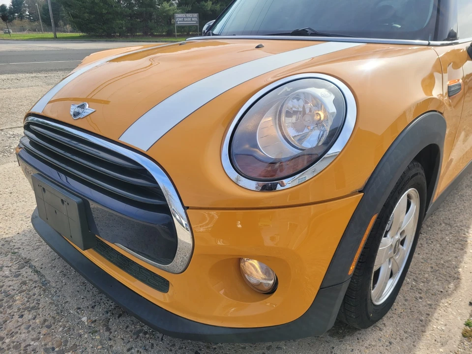 2016 Mini Mini Cooper S 3rd Gen - Image 14 of 21