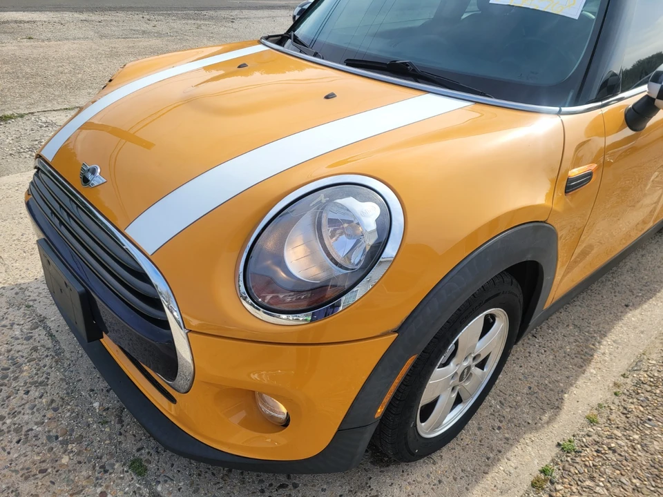 2016 Mini Mini Cooper S 3rd Gen - Image 9 of 21