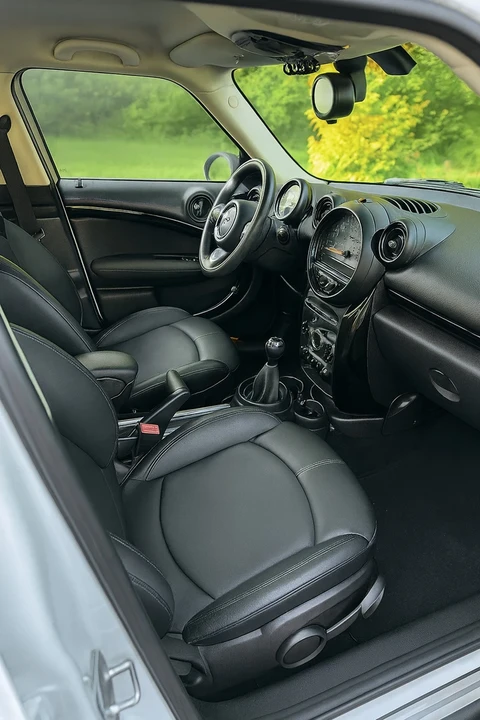 2016 Mini Countryman 1st Gen - Image 3 of 7