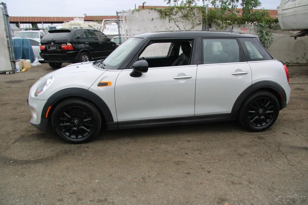 2016 Mini Mini 3rd Gen - Image 3 of 21