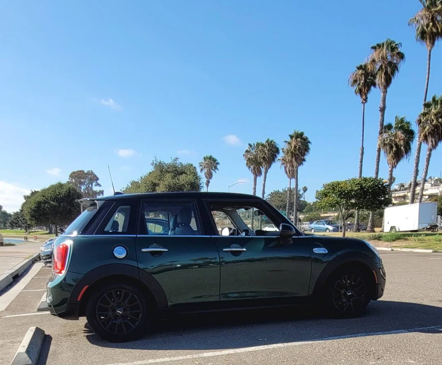 2016 Mini Mini Cooper S 3rd Gen - Image 5 of 5