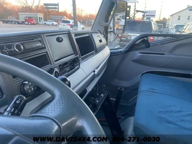 2016 Mitsubishi Fuso Canter 8th Gen - Image 9 of 31