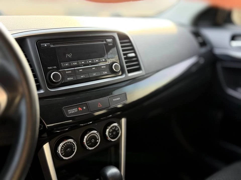 2016 Mitsubishi Lancer 9th Gen - Image 10 of 15