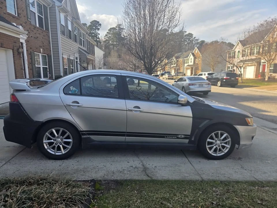 2016 Mitsubishi Lancer 9th Gen - Image 4 of 11