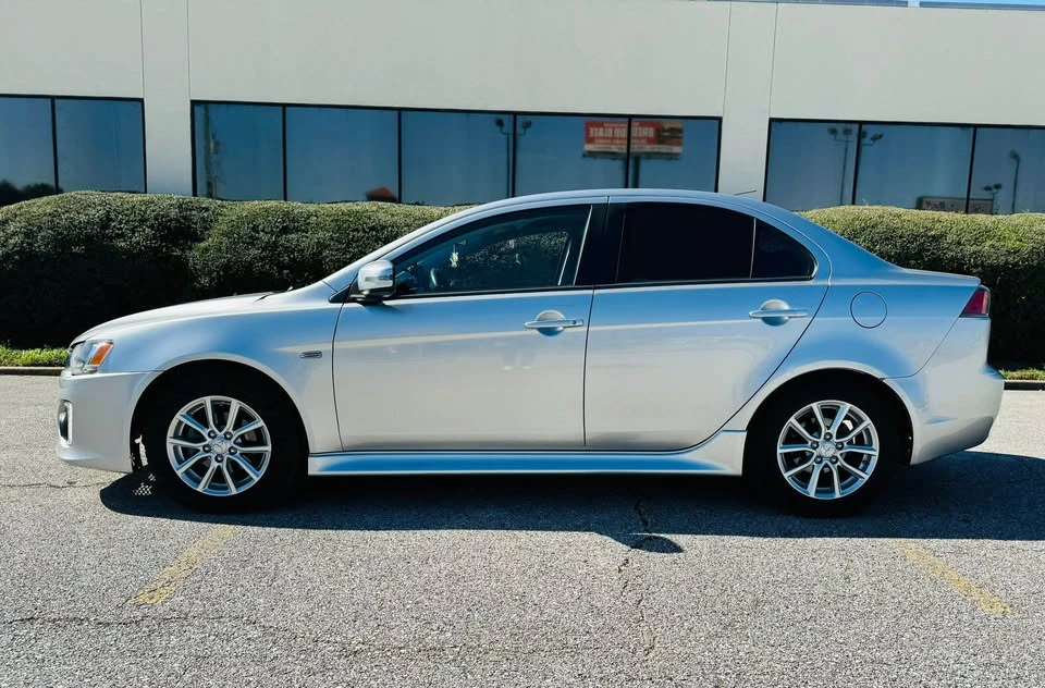 2016 Mitsubishi Lancer 9th Gen - Image 10 of 16