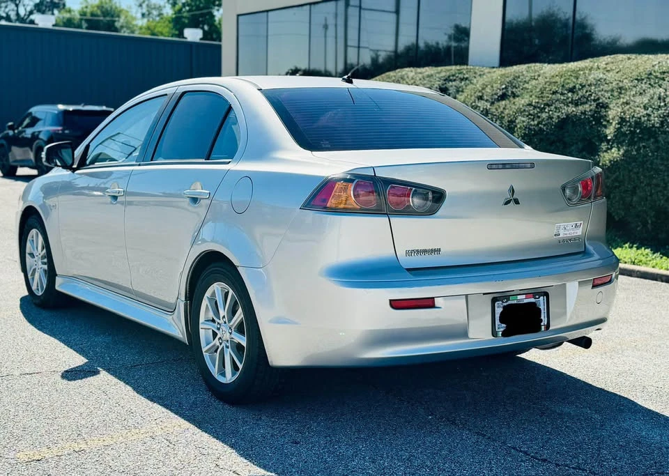 2016 Mitsubishi Lancer 9th Gen - Image 9 of 16
