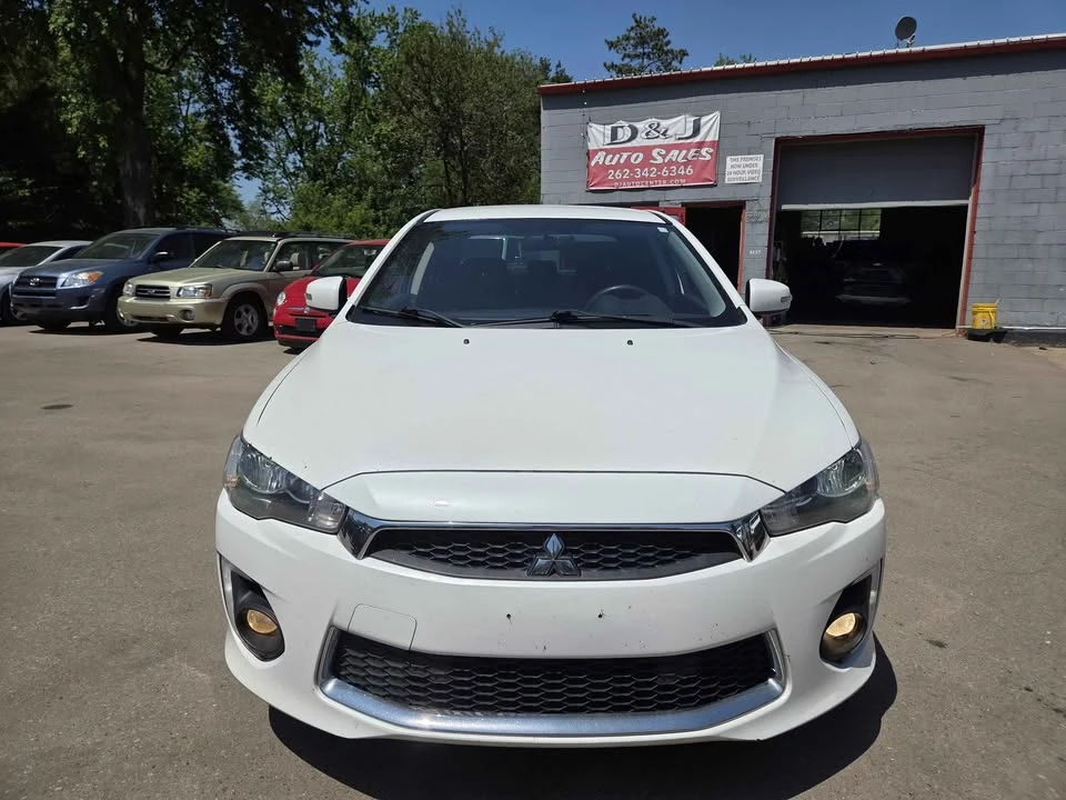 2016 Mitsubishi Lancer 9th Gen - Image 2 of 20