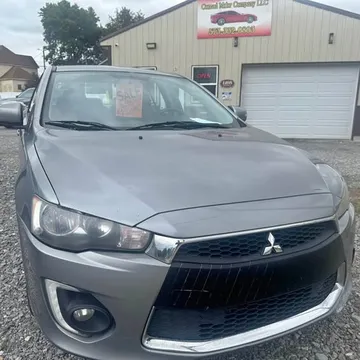 2016 Mitsubishi Lancer ES Sedan 4D