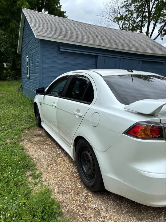 2016 Mitsubishi Lancer 9th Gen - Image 4 of 7