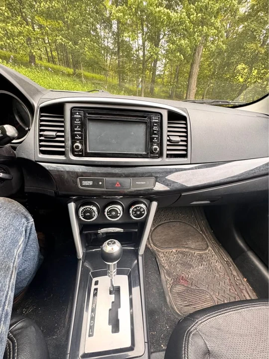 2016 Mitsubishi Lancer 9th Gen - Image 6 of 12