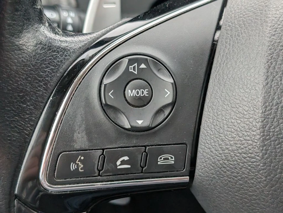 2016 Mitsubishi Outlander - Image 16 of 21