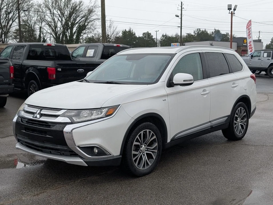 2016 Mitsubishi Outlander - Image 6 of 21