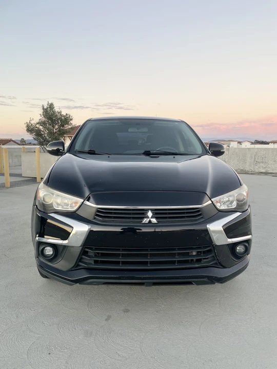 2016 Mitsubishi Outlander - Image 6 of 13