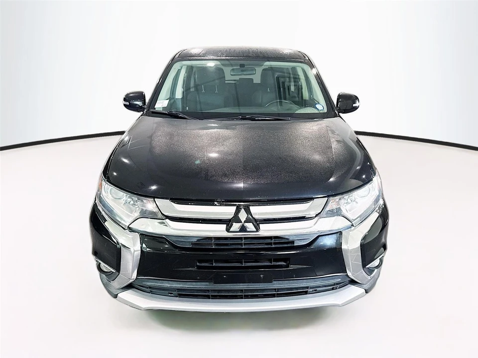 2016 Mitsubishi Outlander - Image 5 of 13