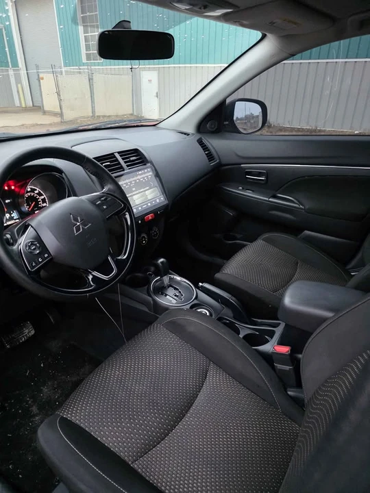 2016 Mitsubishi Outlander Sport - Image 13 of 21