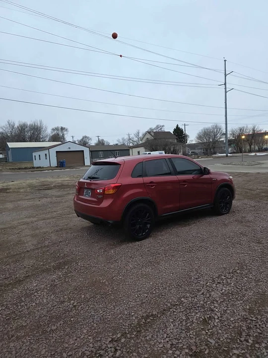 2016 Mitsubishi Outlander Sport - Image 4 of 21