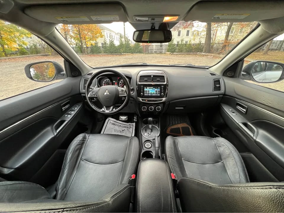 2016 Mitsubishi Outlander - Image 17 of 19