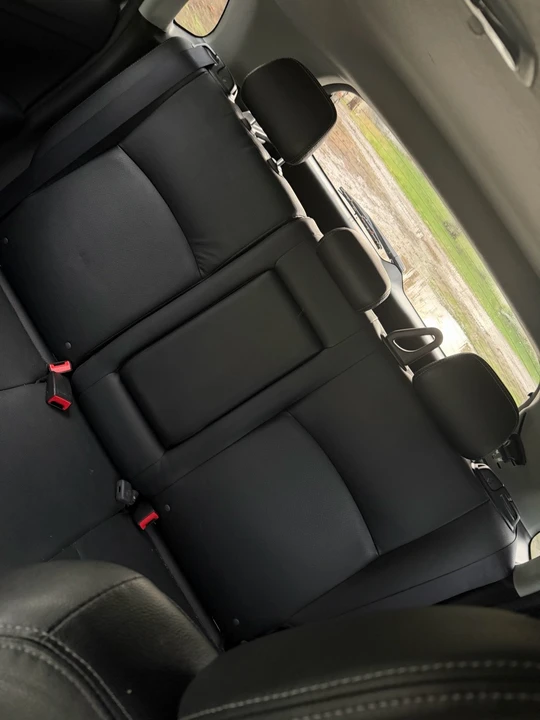 2016 Mitsubishi Outlander - Image 8 of 8