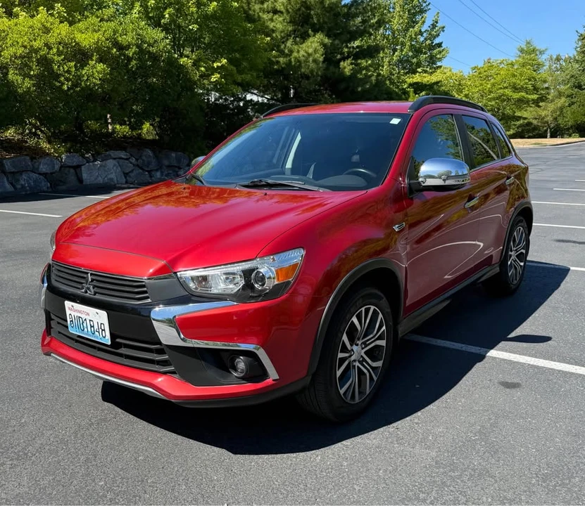 2016 Mitsubishi Outlander Sport - Image 2 of 13
