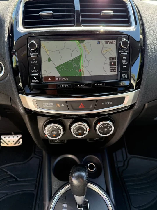 2016 Mitsubishi Outlander Sport - Image 12 of 13