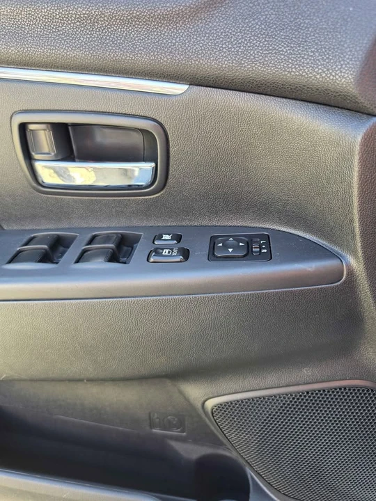 2016 Mitsubishi RVR - Image 12 of 19