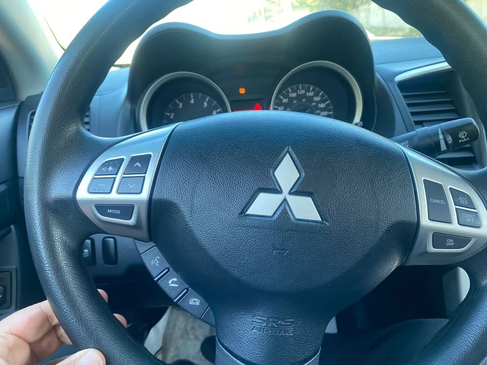 2016 Mitsubishi Lancer 10th Gen - Image 13 of 17