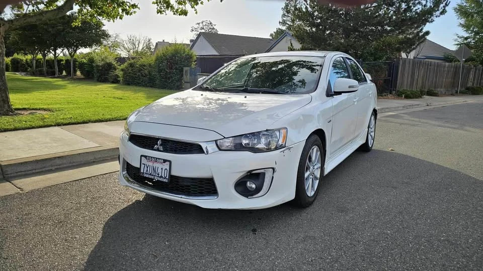 2016 Mitsubishi Lancer 10th Gen - Image 2 of 13
