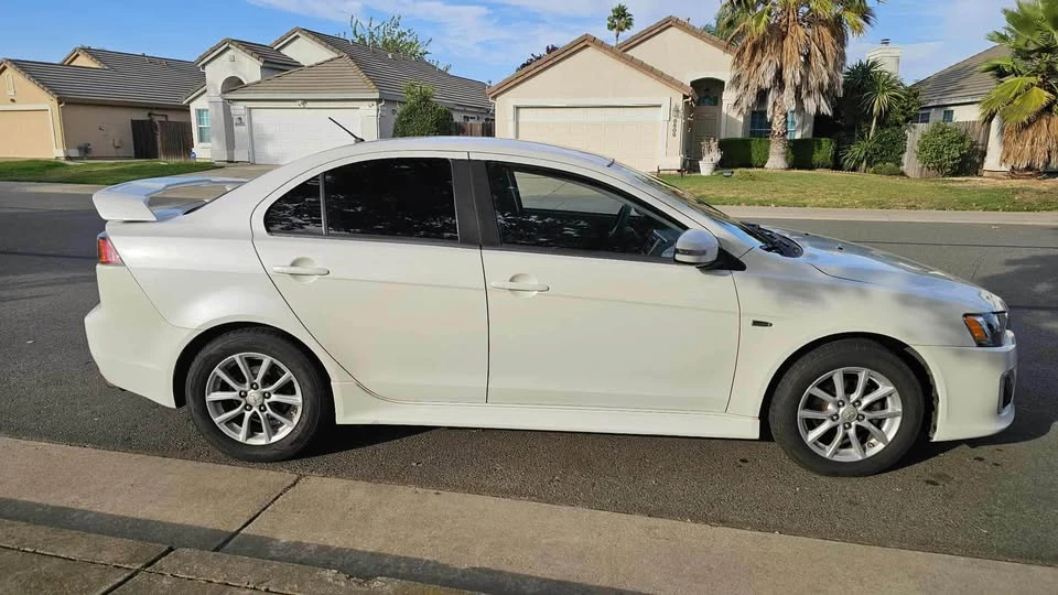 2016 Mitsubishi Lancer 10th Gen - Image 4 of 13