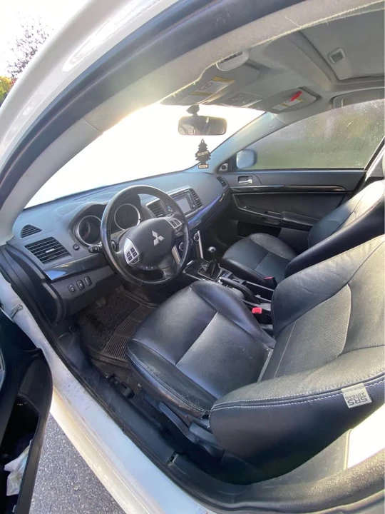 2016 Mitsubishi Lancer 10th Gen - Image 6 of 11