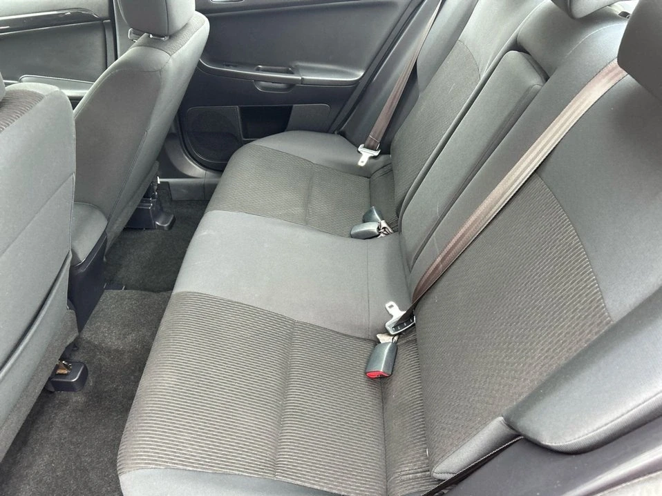 2016 Mitsubishi Lancer 10th Gen - Image 8 of 17