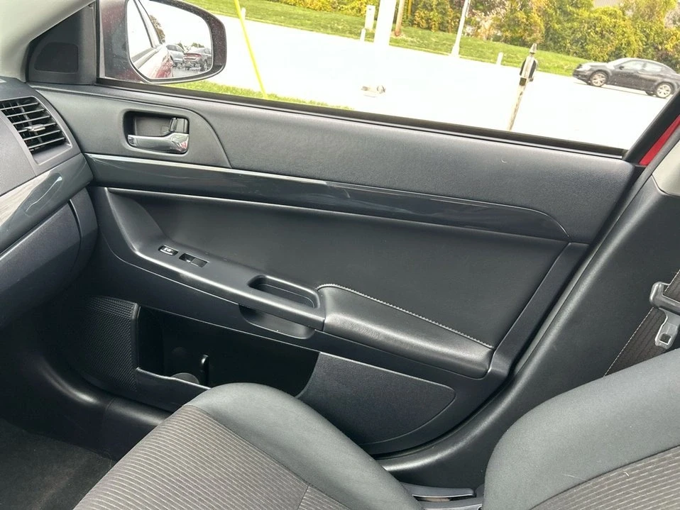 2016 Mitsubishi Lancer 10th Gen - Image 15 of 17