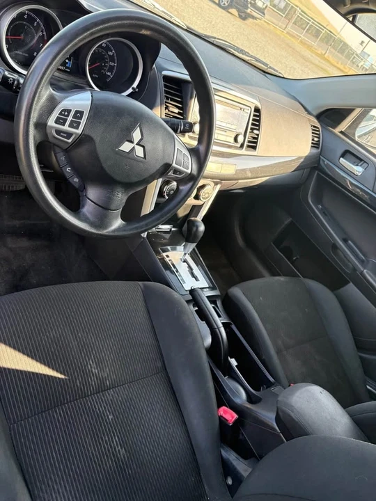2016 Mitsubishi Lancer 10th Gen - Image 5 of 10