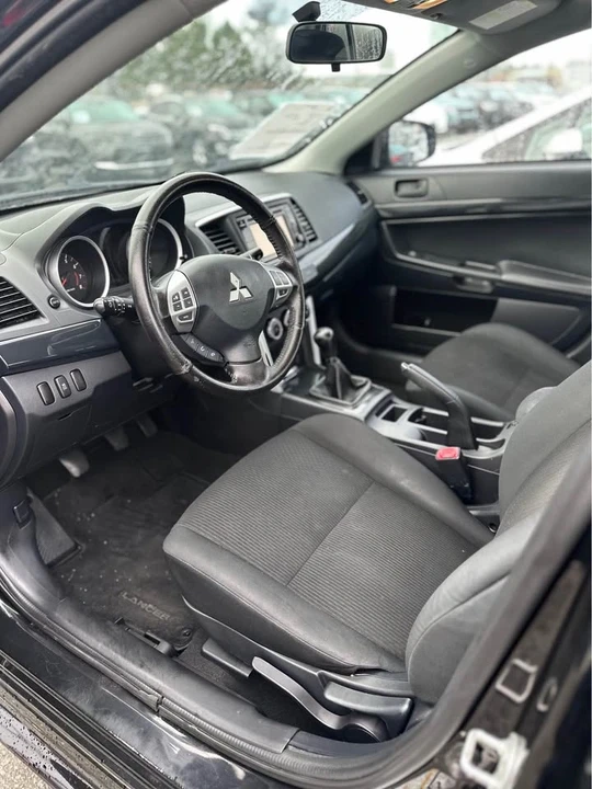 2016 Mitsubishi Lancer 9th Gen - Image 2 of 4