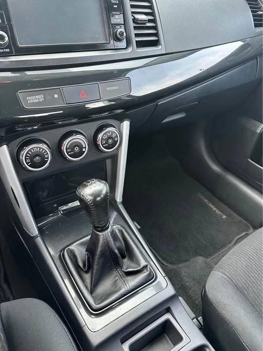 2016 Mitsubishi Lancer 9th Gen - Image 4 of 4