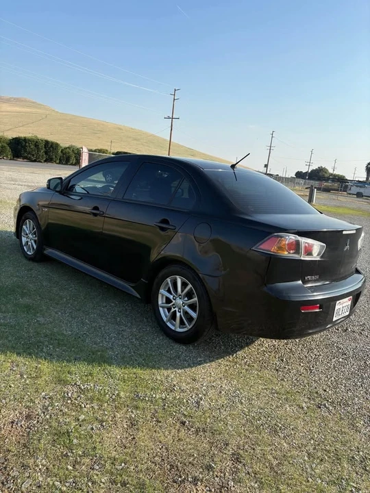 2016 Mitsubishi Lancer 10th Gen - Image 3 of 10