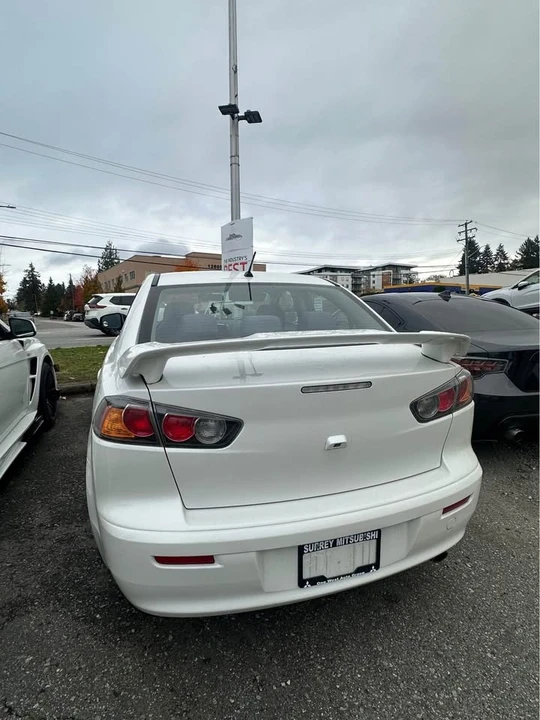 2016 Mitsubishi Lancer 10th Gen - Image 4 of 5