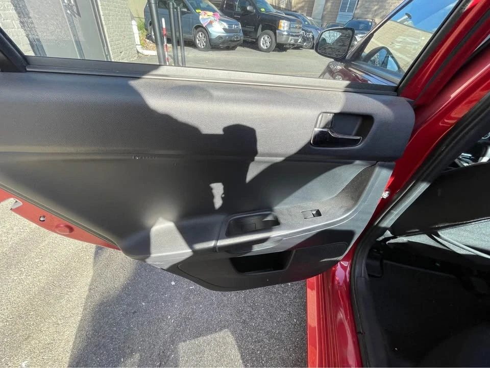2016 Mitsubishi Lancer 10th Gen - Image 13 of 18