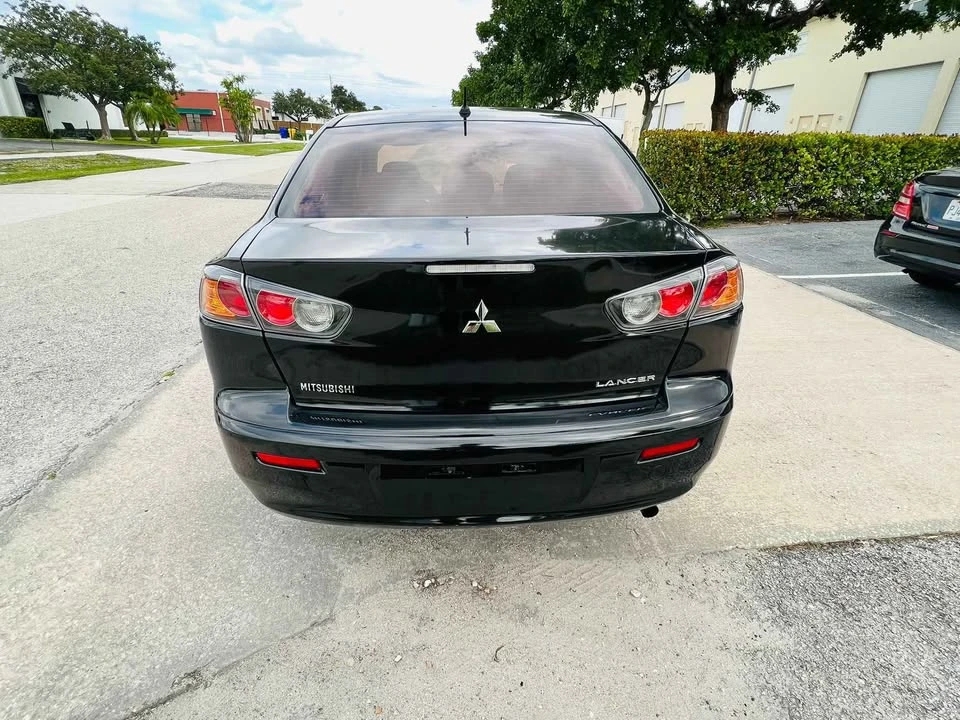 2016 Mitsubishi Lancer 9th Gen - Image 4 of 8