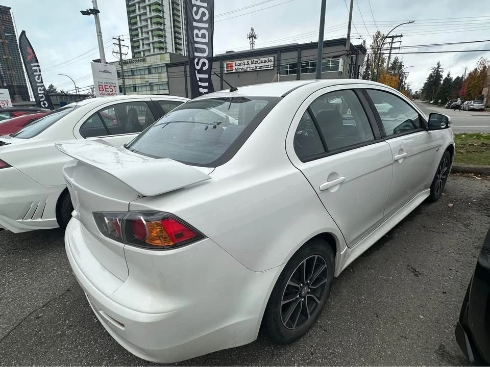 2016 Mitsubishi Lancer 10th Gen - Image 5 of 5
