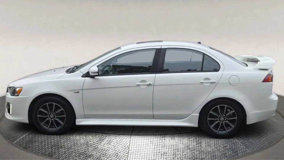 2016 Mitsubishi Lancer 10th Gen - Image 9 of 12